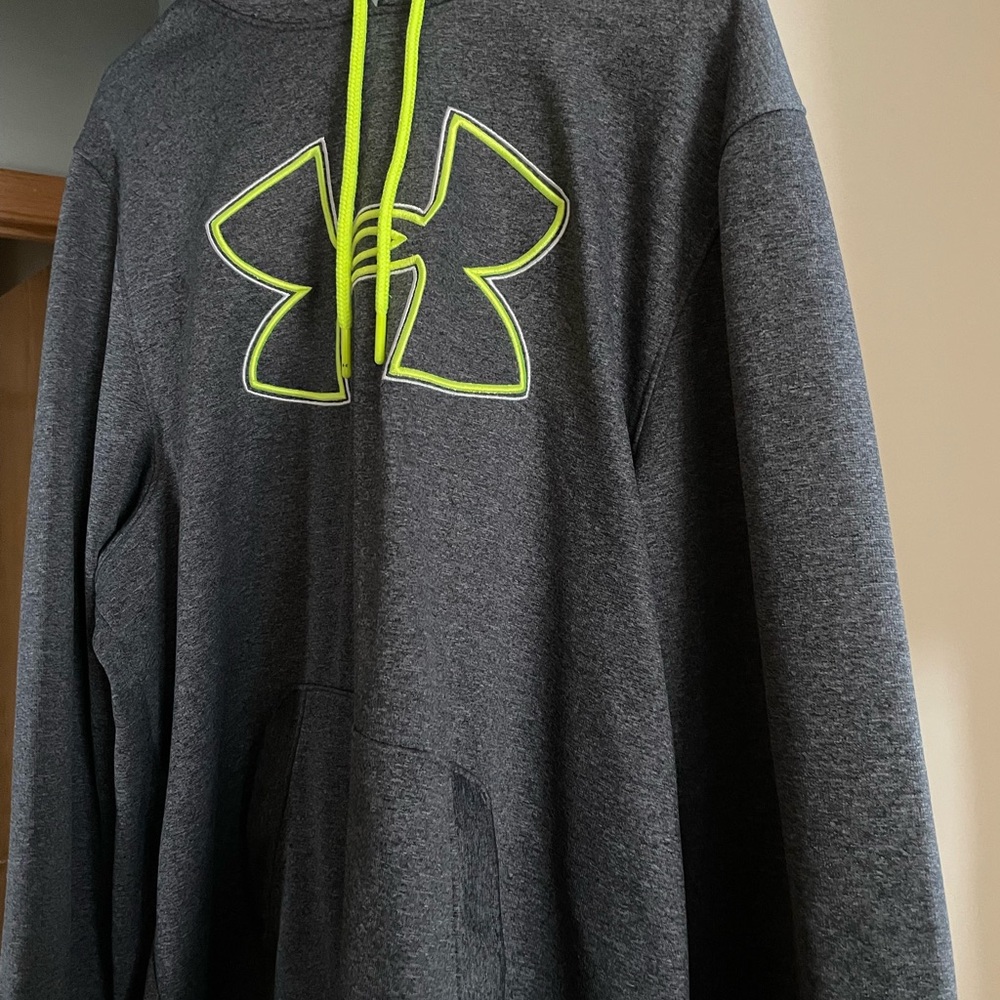 Under Armour Men's Charcoal Hoodie with Lime Highlights